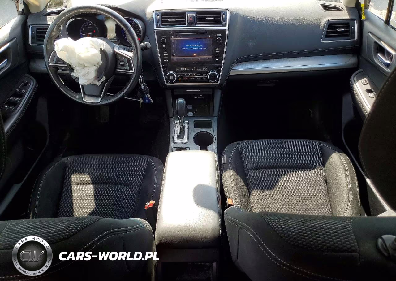 2019 Subaru Outback 2.5I Premium VIN:4S4BSAFC5K3330188 - 8