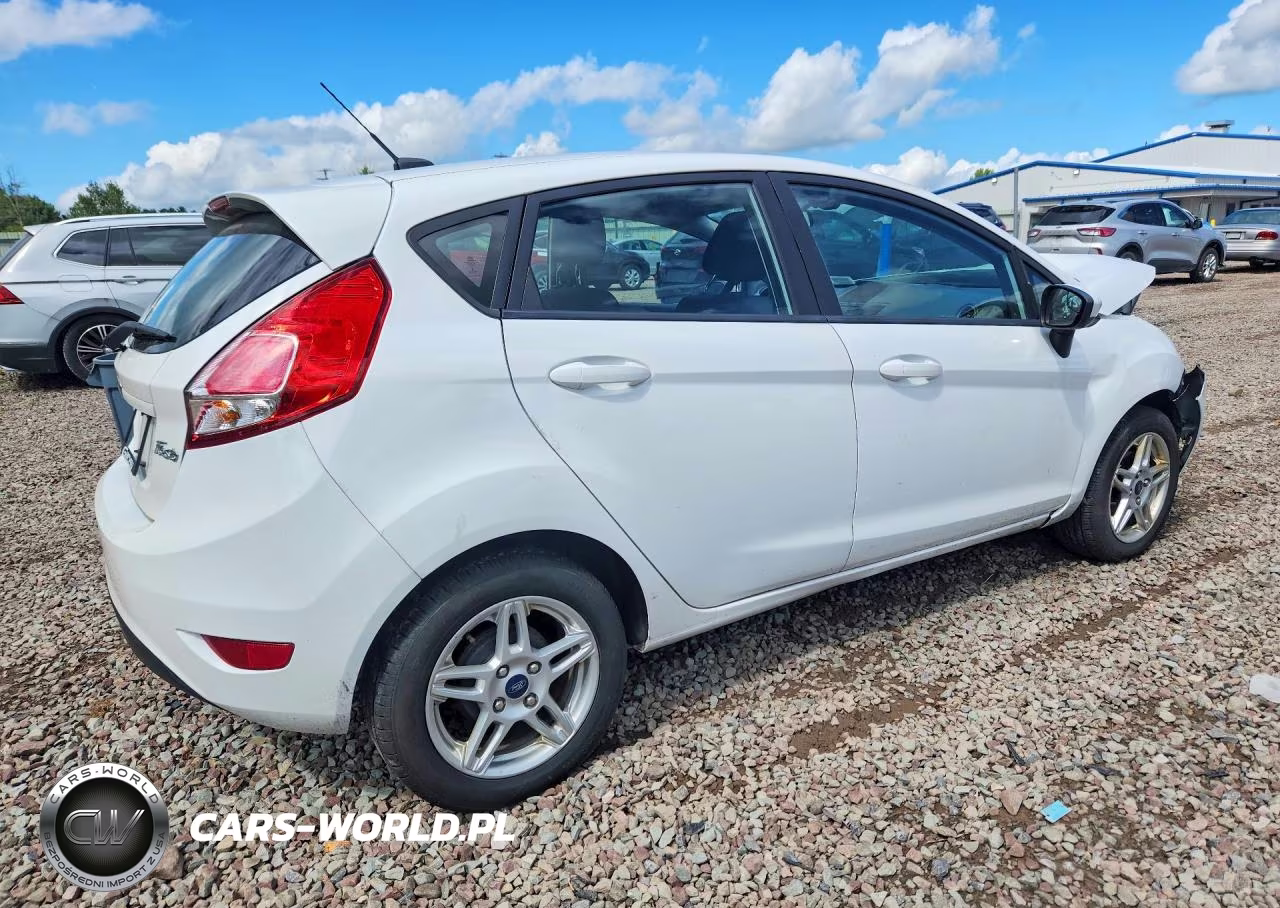 2019 Ford Fiesta Se VIN:3FADP4EJ2KM155547 - 3