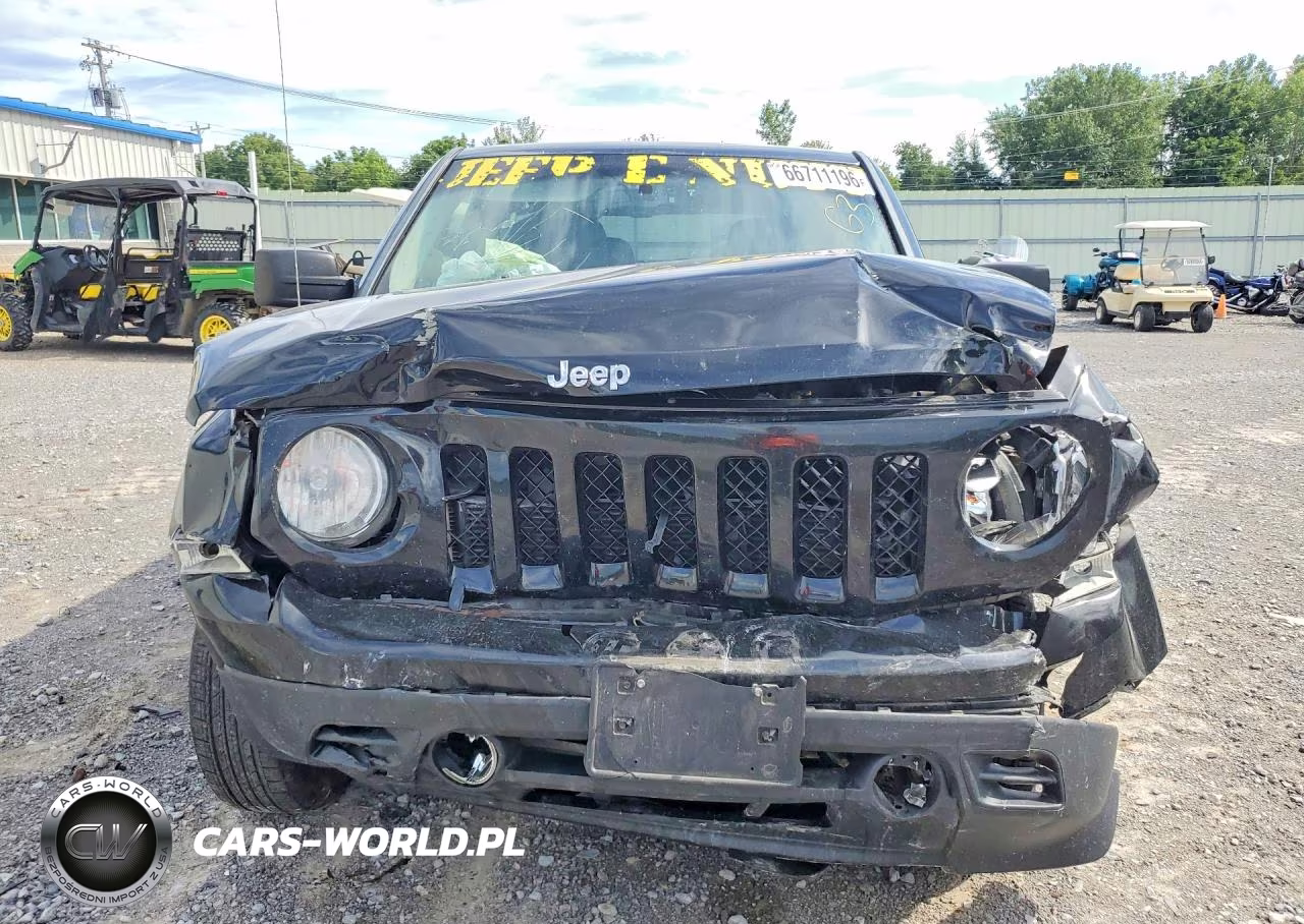 2014 Jeep Patriot Latitude VIN:1C4NJRFB7ED766095 - 5