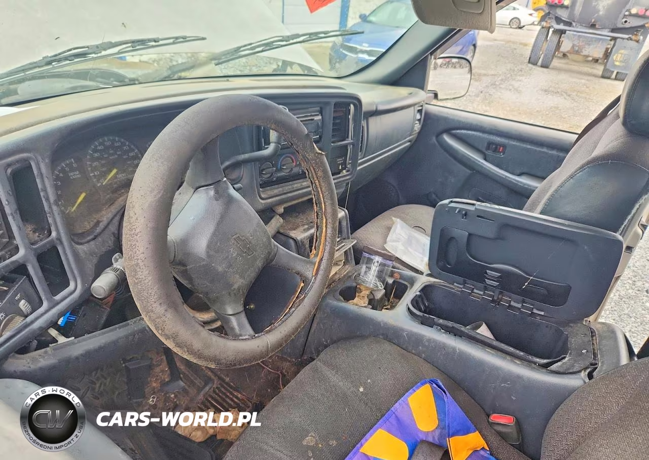 2001 Chevrolet Silverado C1500 VIN:2GCEC19VX11227932 - 8
