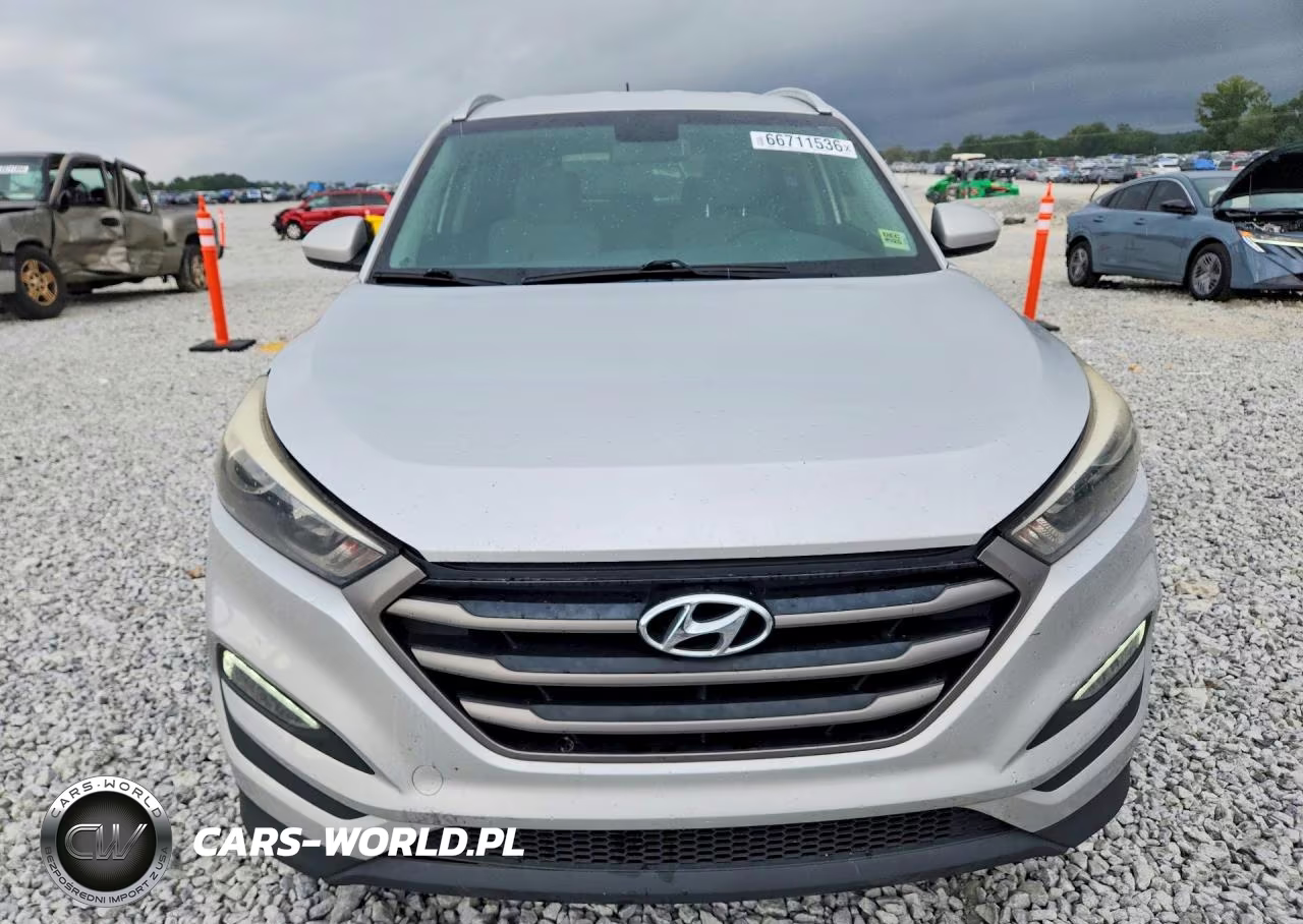 2016 Hyundai Tucson Se VIN:KM8J33A44GU025755 - 5