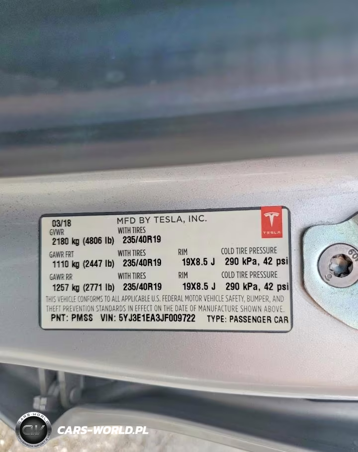 2018 Tesla Model 3 VIN:5YJ3E1EA3JF009722 - 12