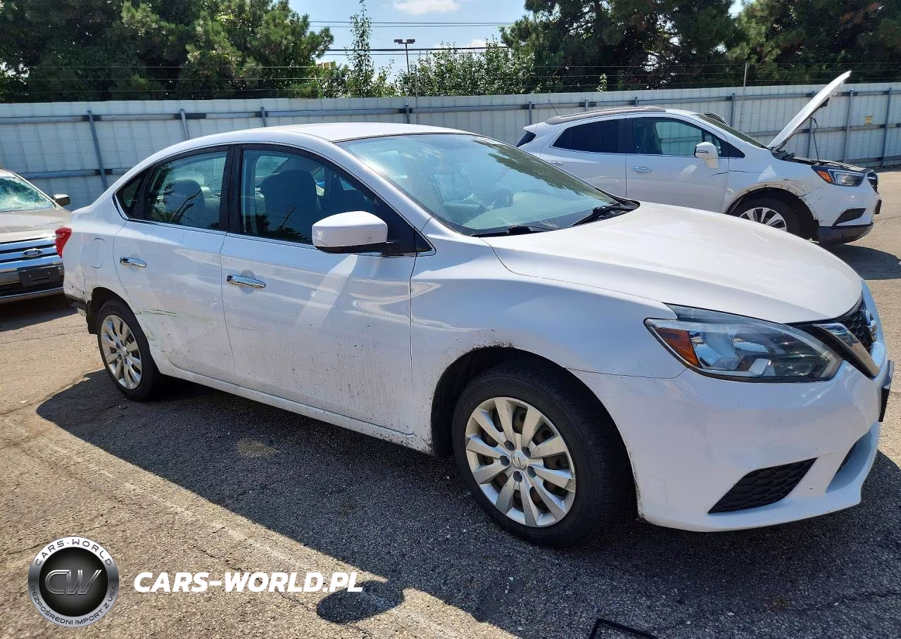2018 Nissan Sentra S VIN:3N1AB7AP6JY219994 - 4