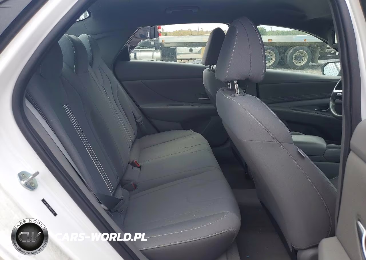 2021 Hyundai Elantra Sel VIN:5NPLS4AG4MH011960 - 10