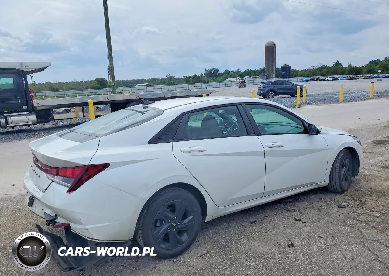 2021 Hyundai Elantra Sel VIN:5NPLS4AG4MH011960 - 3