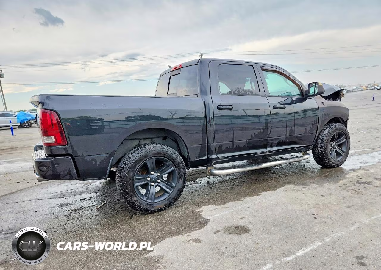 2016 Ram 1500 Sport VIN:1C6RR7MT8GS248545 - 3