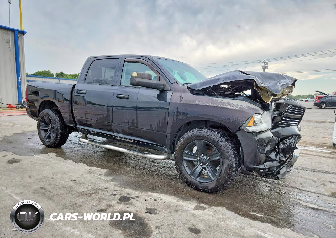 2016 Ram 1500 Sport VIN:1C6RR7MT8GS248545 - 4