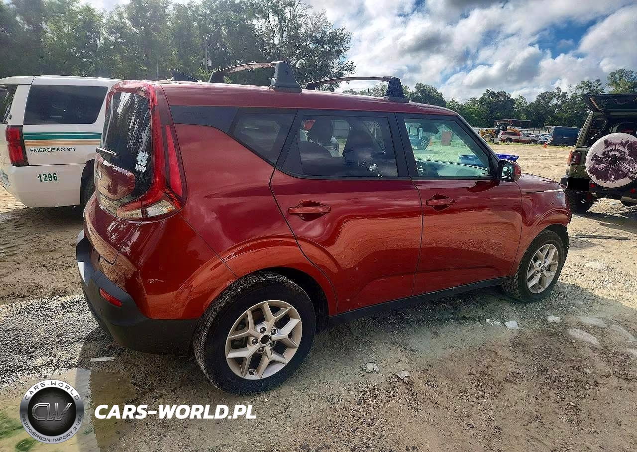 2022 Kia Soul Lx VIN:KNDJ23AU5N7811096 - 3