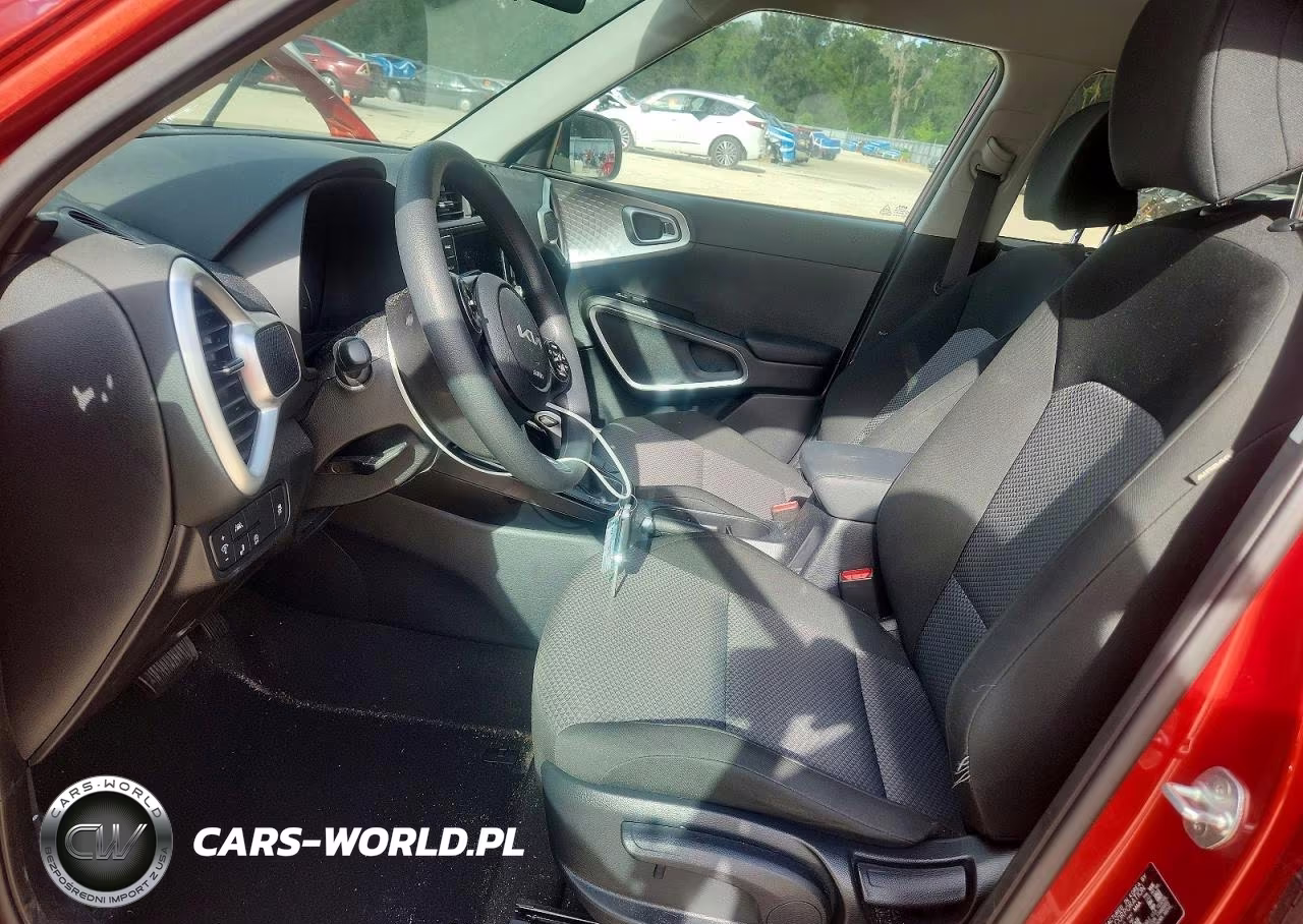 2022 Kia Soul Lx VIN:KNDJ23AU5N7811096 - 7