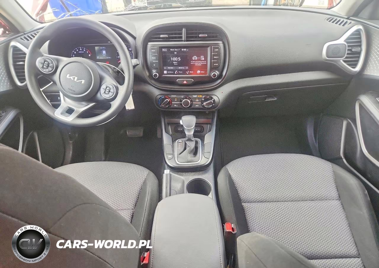 2022 Kia Soul Lx VIN:KNDJ23AU5N7811096 - 8