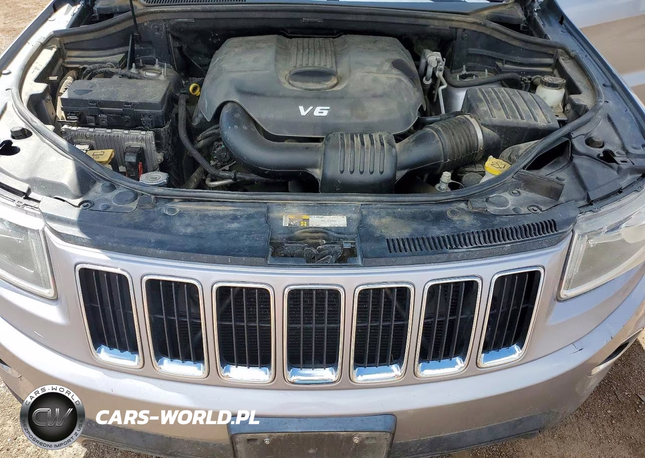 2015 Jeep Grand Cherokee Laredo VIN:1C4RJFAG1FC631110 - 12