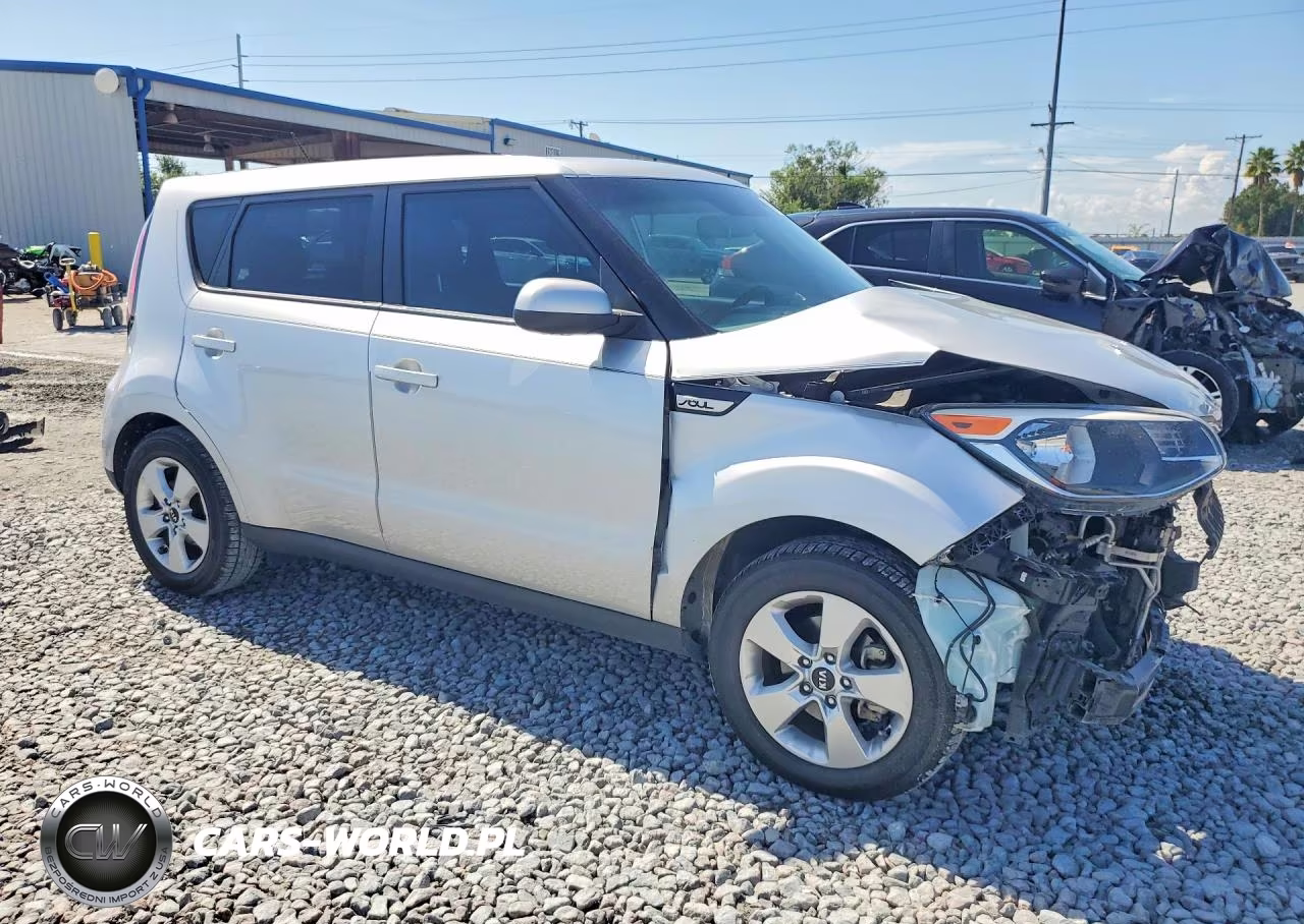 2017 Kia Soul Base VIN:KNDJN2A26H7493929 - 4