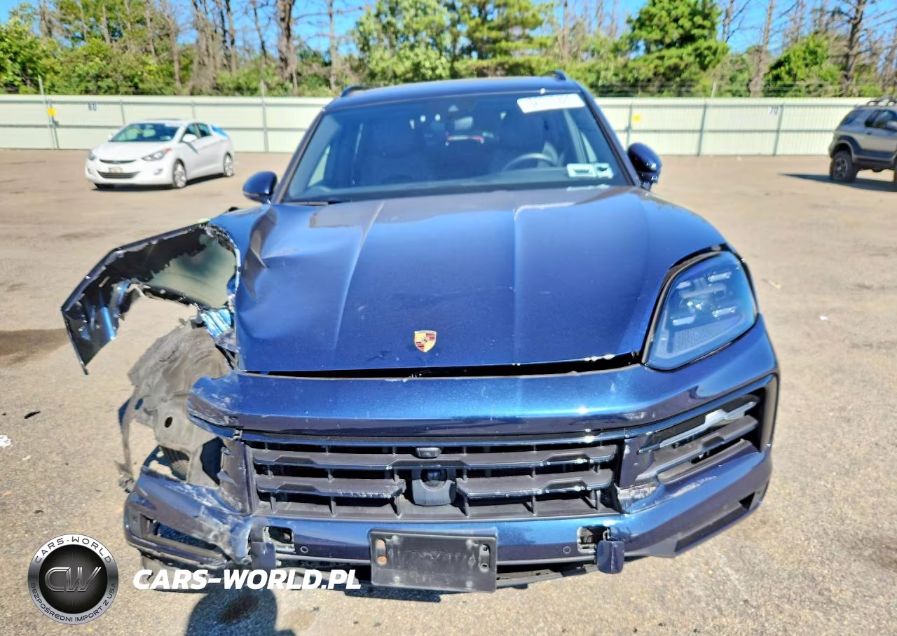 2025 Porsche Cayenne VIN:WP1AA2AY9SDA00347 - 5