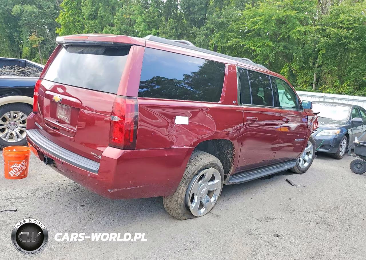 2017 Chevrolet Suburban K1500 Lt VIN:1GNSKHKC2HR239461 - 3
