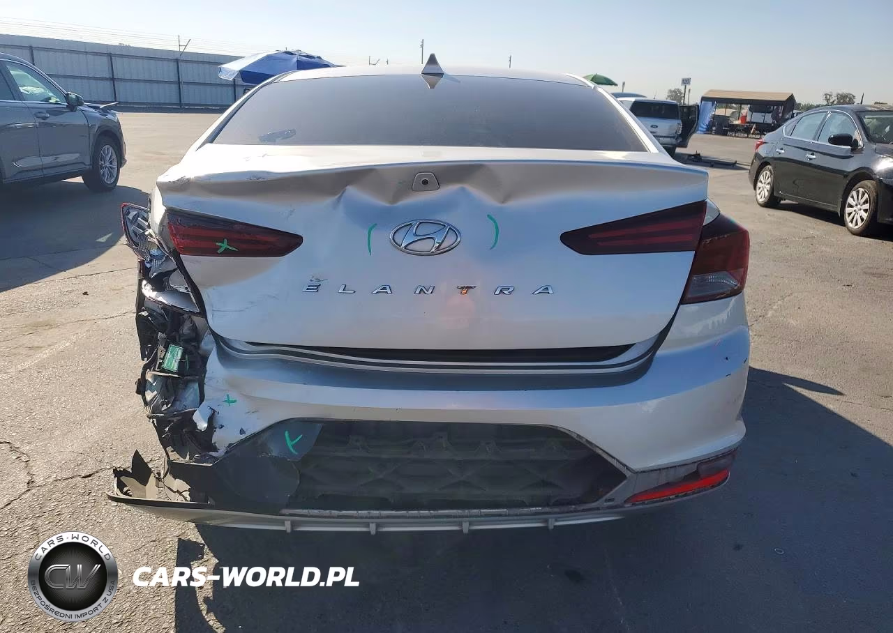 2020 Hyundai Elantra Sel VIN:5NPD84LF5LH505864 - 6