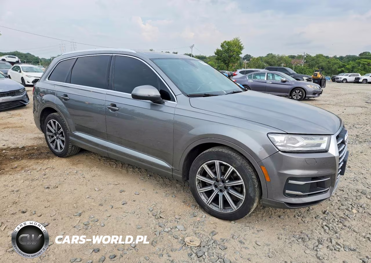 2017 Audi Q7 Premium VIN:WA1AAAF75HD028063 - 4