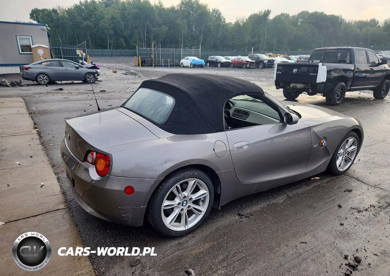 2003 BMW Z4 3.0 VIN:4USBT534X3LT22850 - 3