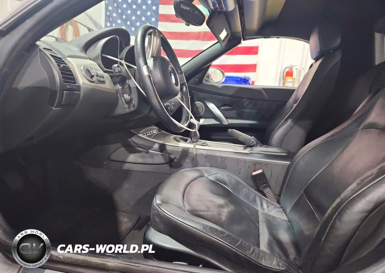 2003 BMW Z4 3.0 VIN:4USBT534X3LT22850 - 7