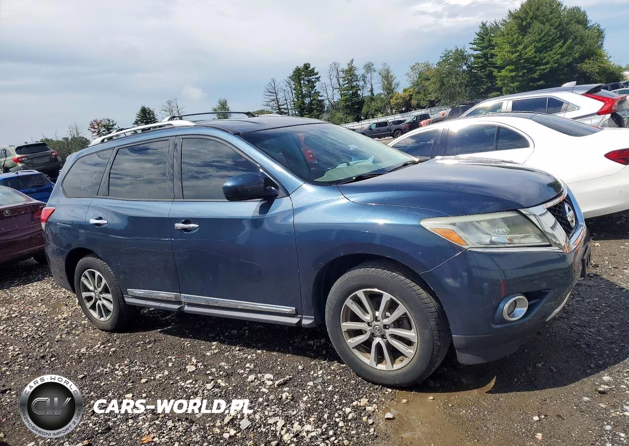 2014 Nissan Pathfinder S VIN:5N1AR2MM0EC612462 - 4