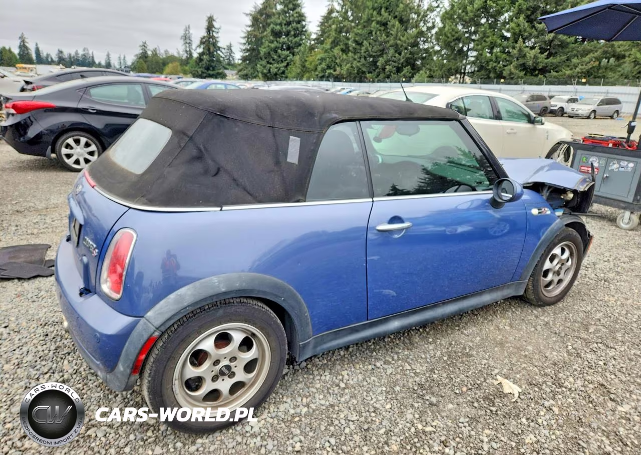 2005 Mini Cooper S VIN:WMWRH33575TF85495 - 3