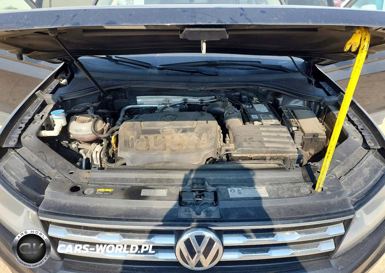 2018 Volkswagen Tiguan S VIN:3VV1B7AX6JM064675 - 12