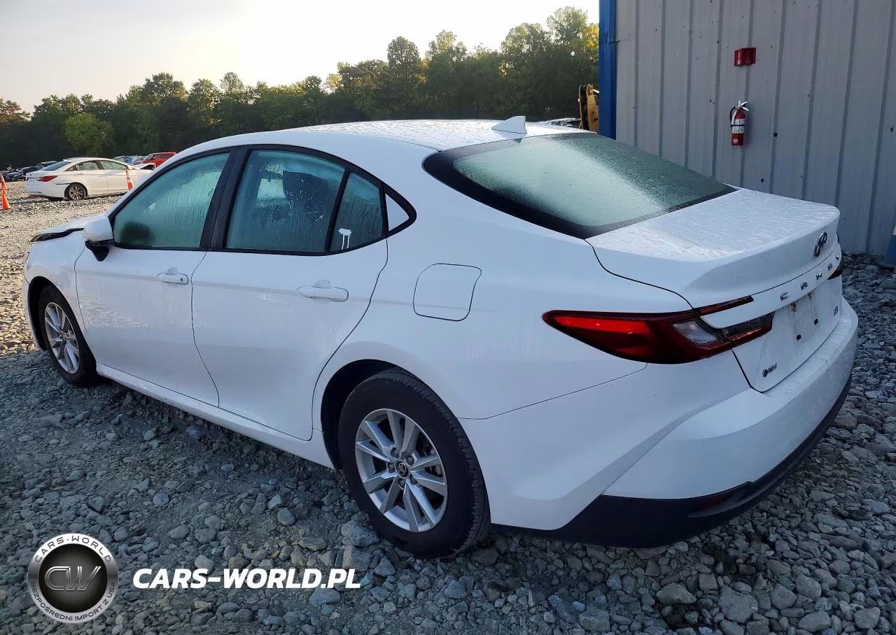 2025 Toyota Camry Le VIN:4T1DAACK4SU585416 - 2