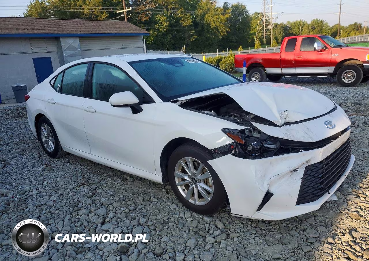 2025 Toyota Camry Le VIN:4T1DAACK4SU585416 - 4