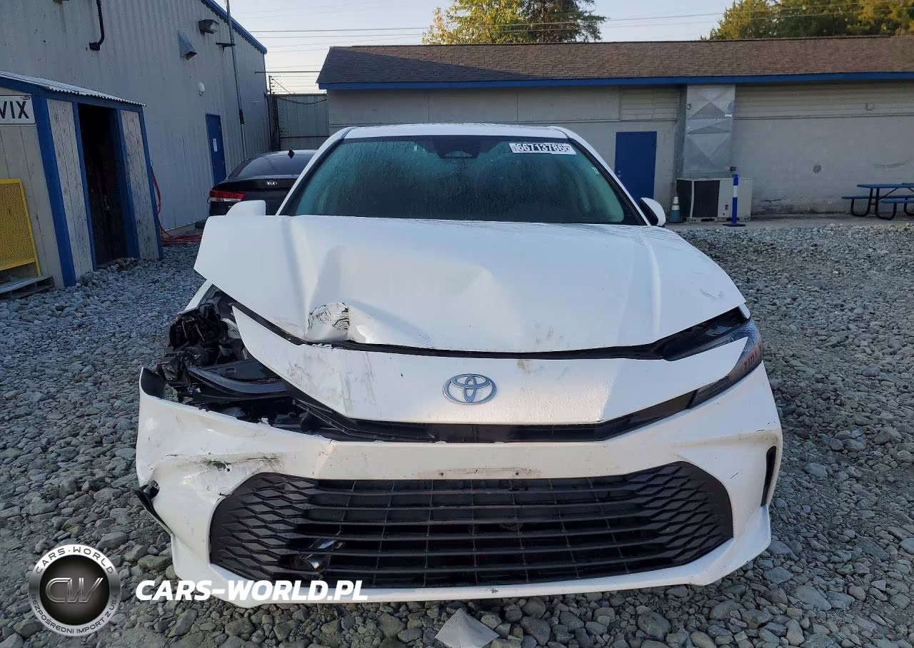 2025 Toyota Camry Le VIN:4T1DAACK4SU585416 - 5