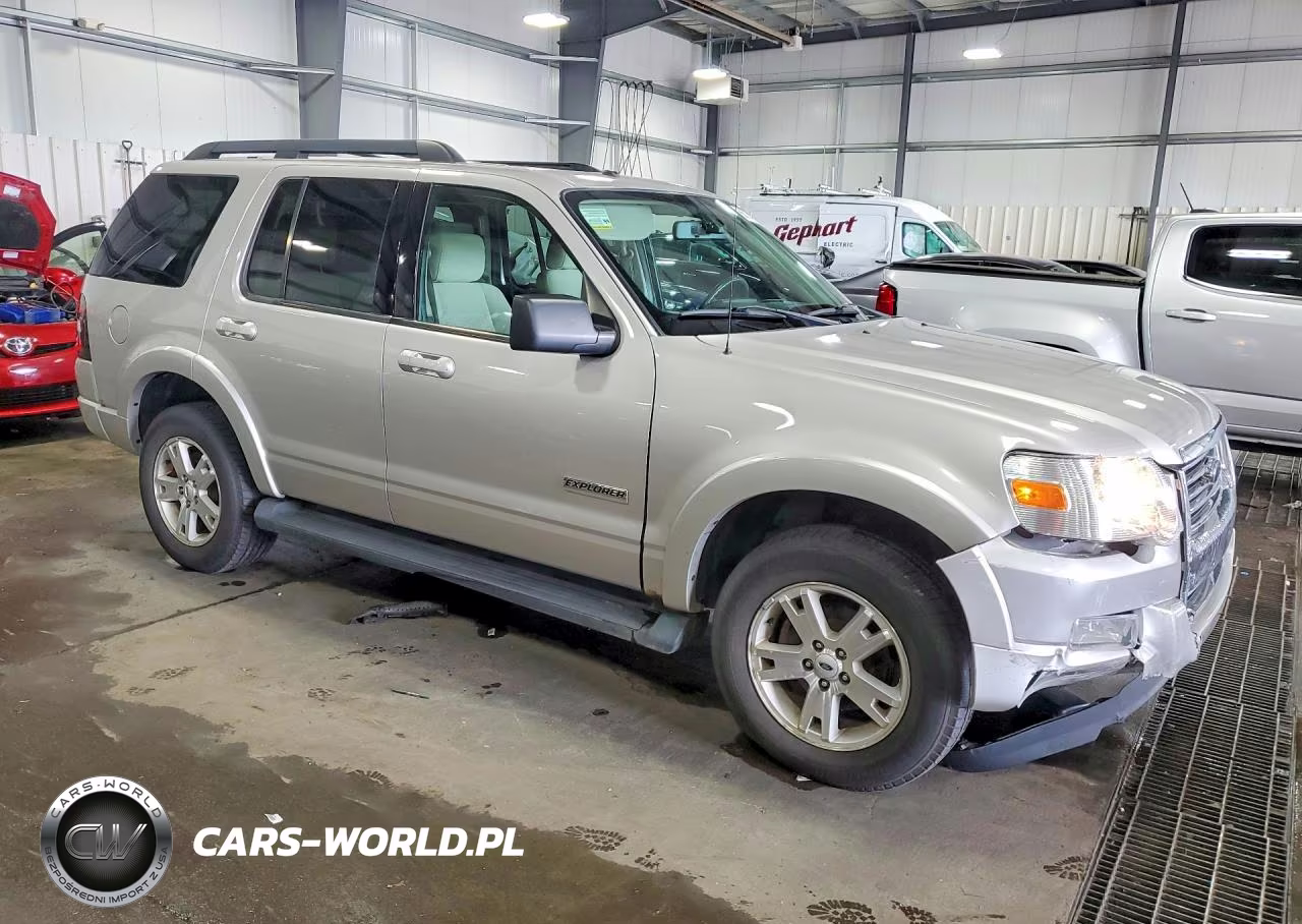 2008 Ford Explorer Xlt VIN:1FMEU73EX8UA86976 - 4