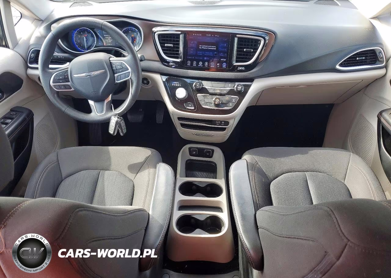 2017 Chrysler Pacifica Touring VIN:2C4RC1DG1HR723174 - 8