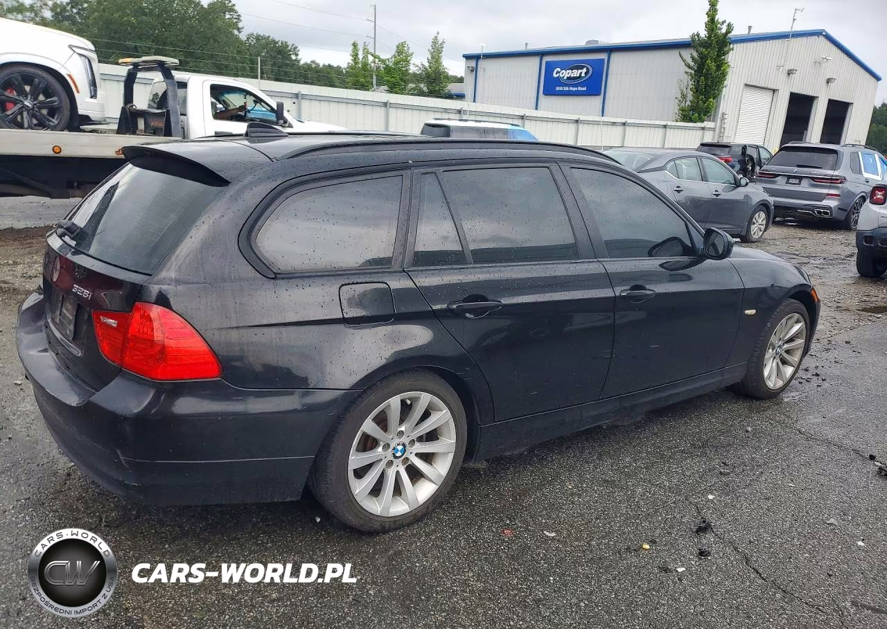 2011 BMW 328 I VIN:WBAUT9C59BA192131 - 3