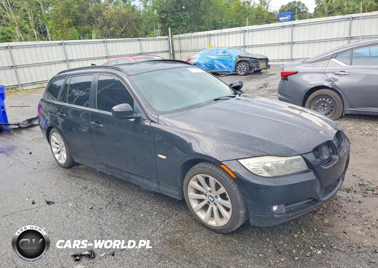 2011 BMW 328 I VIN:WBAUT9C59BA192131 - 4