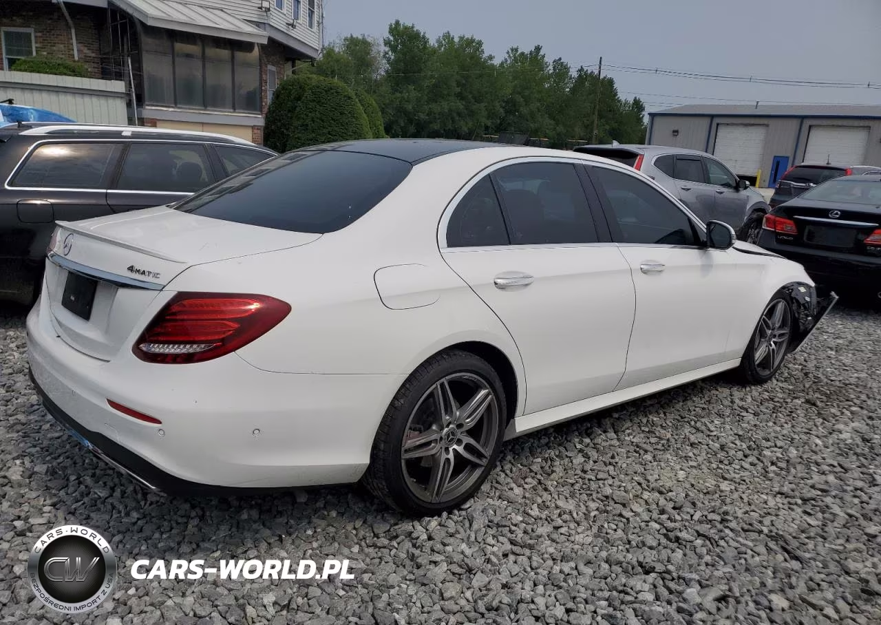 2018 Mercedes-Benz E 300 4Matic VIN:WDDZF4KB7JA407200 - 3