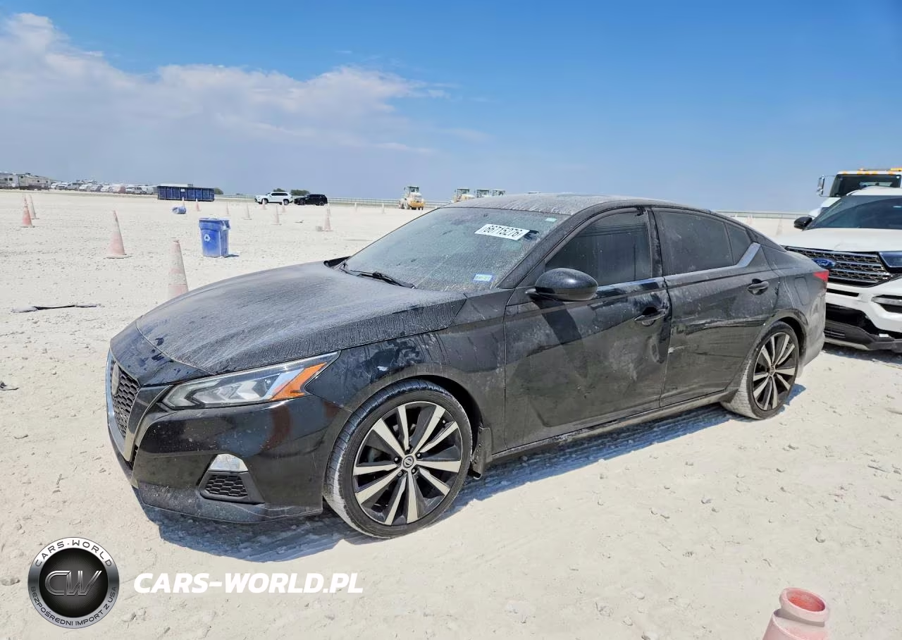 2020 Nissan Altima Sr