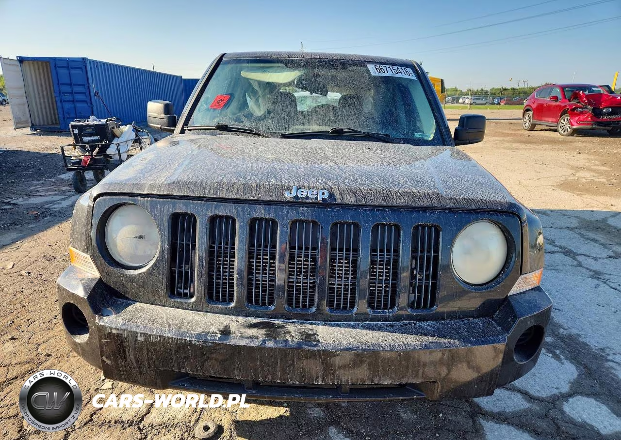 2008 Jeep Patriot Sport VIN:1J8FT28058D608675 - 5