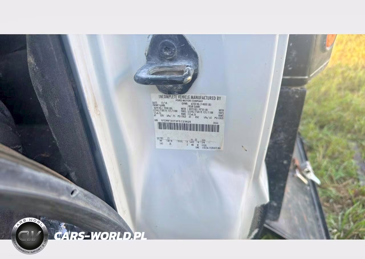 2015 Ford F350 Super Duty VIN:1FDRF3HT3FEC23825 - 12