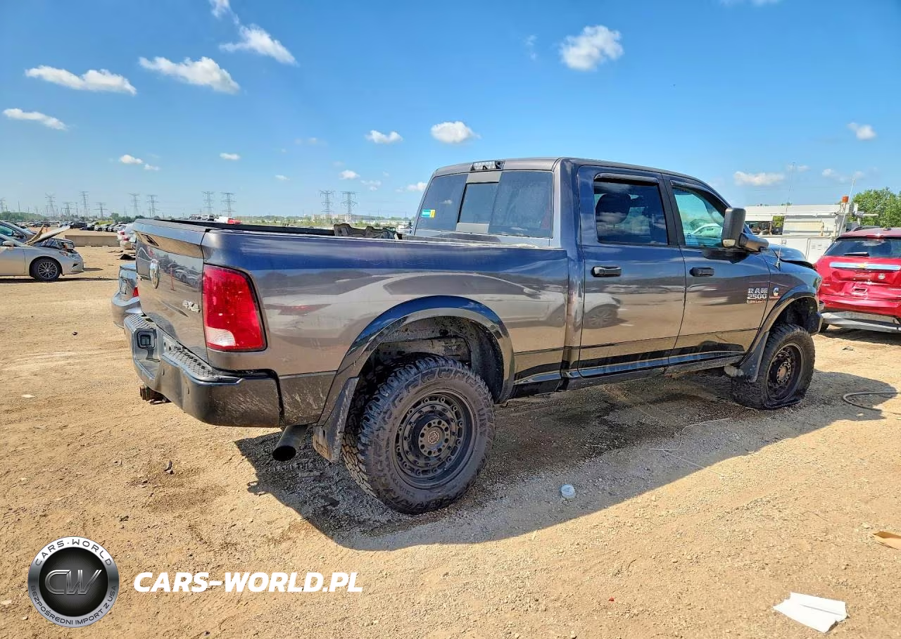 2015 Ram 2500 Slt VIN:3C6UR5DL1FG670581 - 3