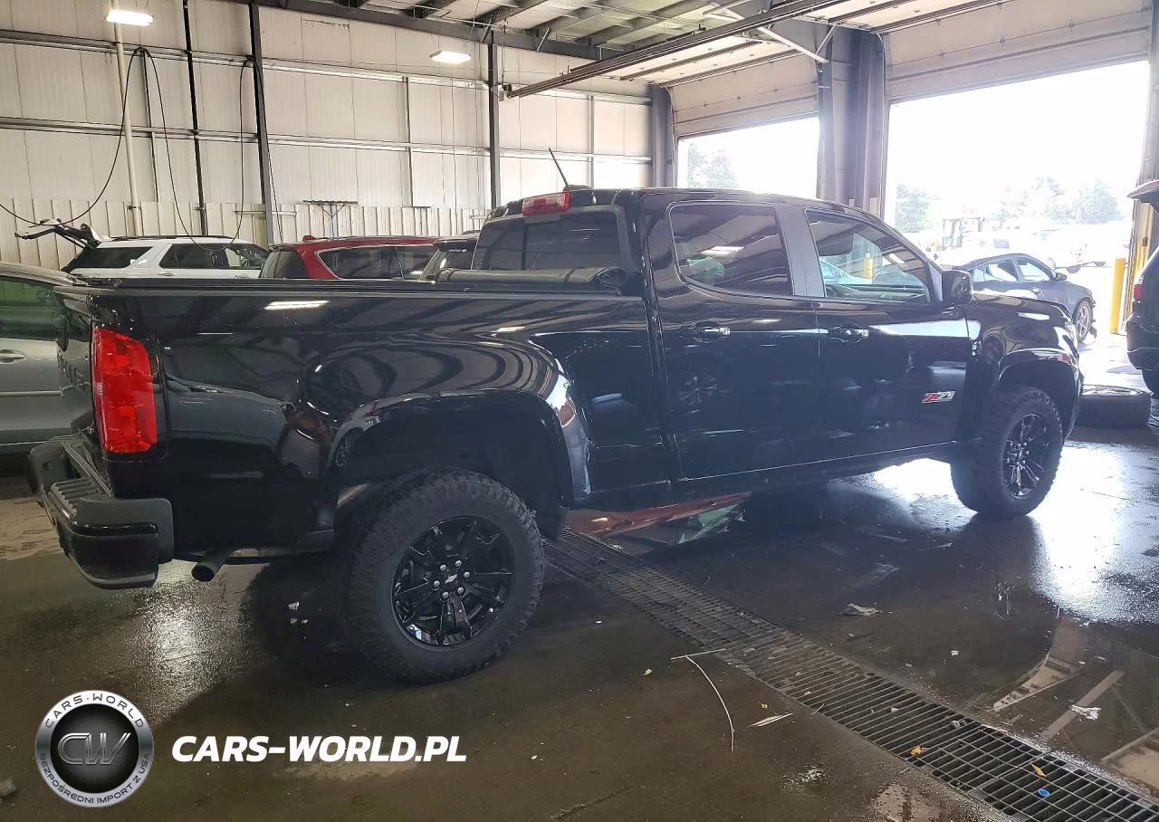 2022 Chevrolet Colorado Z71 VIN:1GCGTDEN4N1282114 - 3