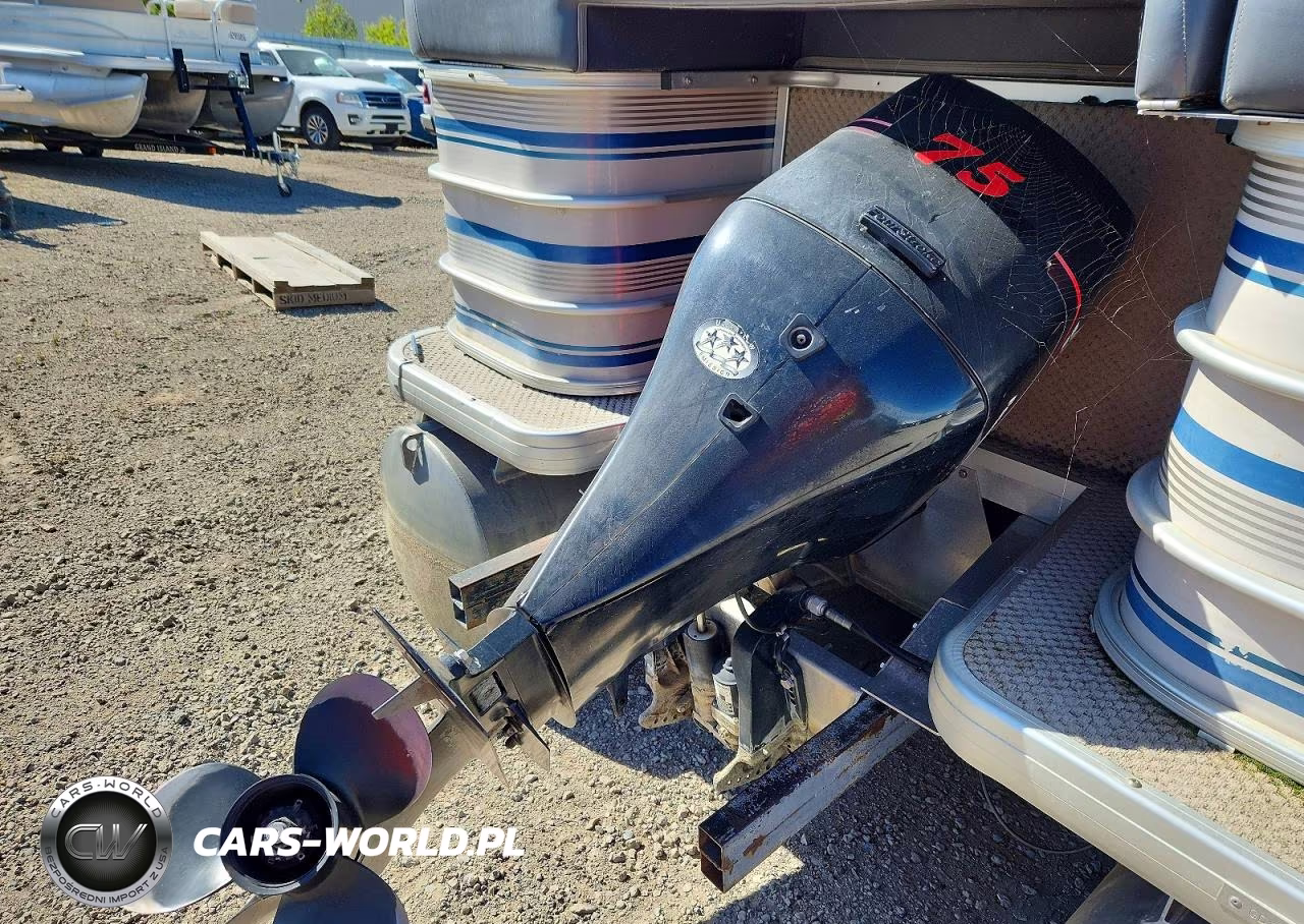 2002 Sanpan Pontoon Boat VIN:GDY2704PL102 - 7