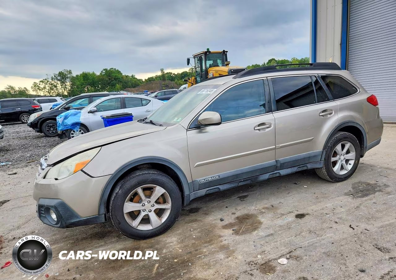 2014 Subaru Outback 2.5I Premium VIN:4S4BRBCC5E3216508 - 1