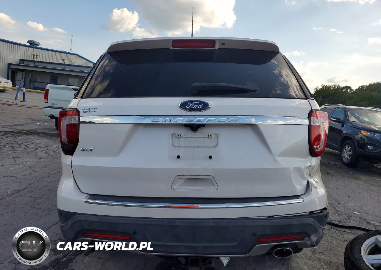 2018 Ford Explorer Xlt VIN:1FM5K7D86JGB25999 - 6