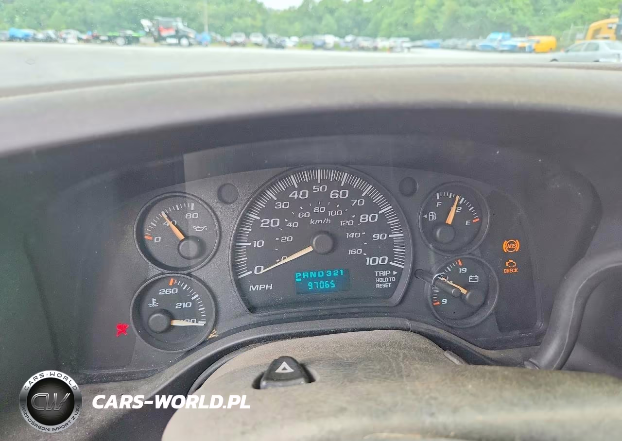 2004 Chevrolet Express G3500 VIN:1GBJG31U341165841 - 9