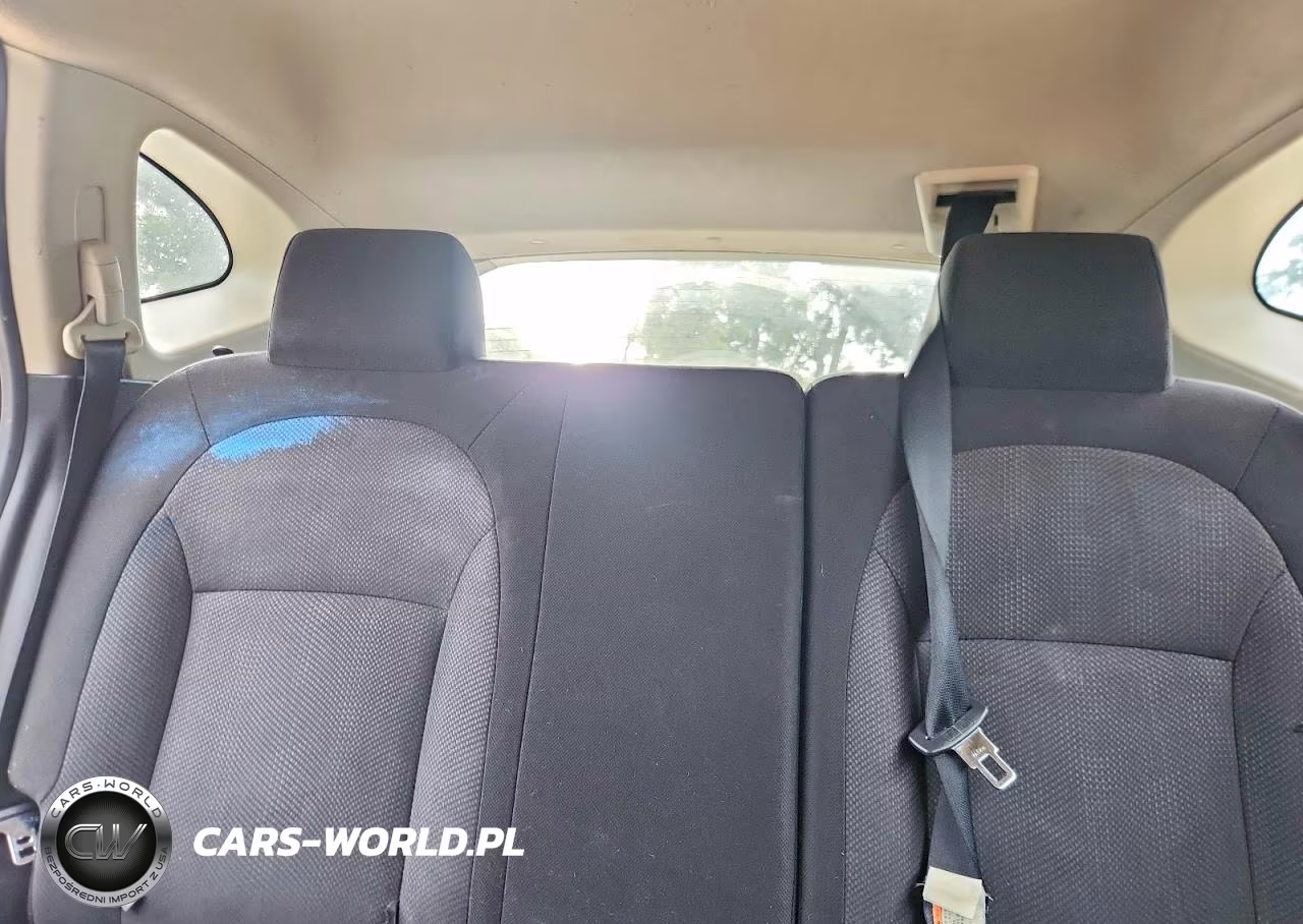 2012 Nissan Rogue S VIN:JN8AS5MT3CW268434 - 10