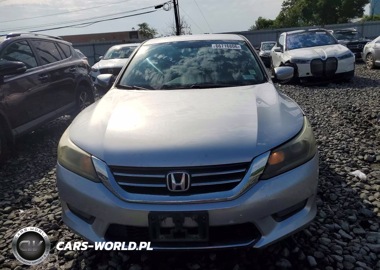 2014 Honda Accord Sport VIN:1HGCR2F53EA211598 - 5