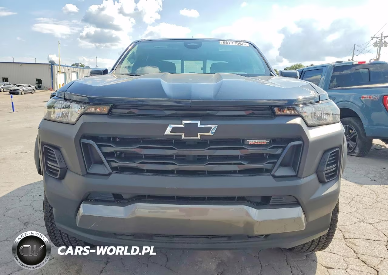 2026 Chevrolet Colorado Trail Boss VIN:1GCPTEEK1T1101057 - 5
