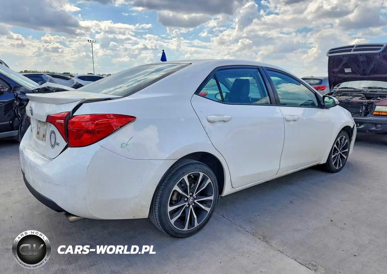 2017 Toyota Corolla Se VIN:5YFBURHEXHP629686 - 3