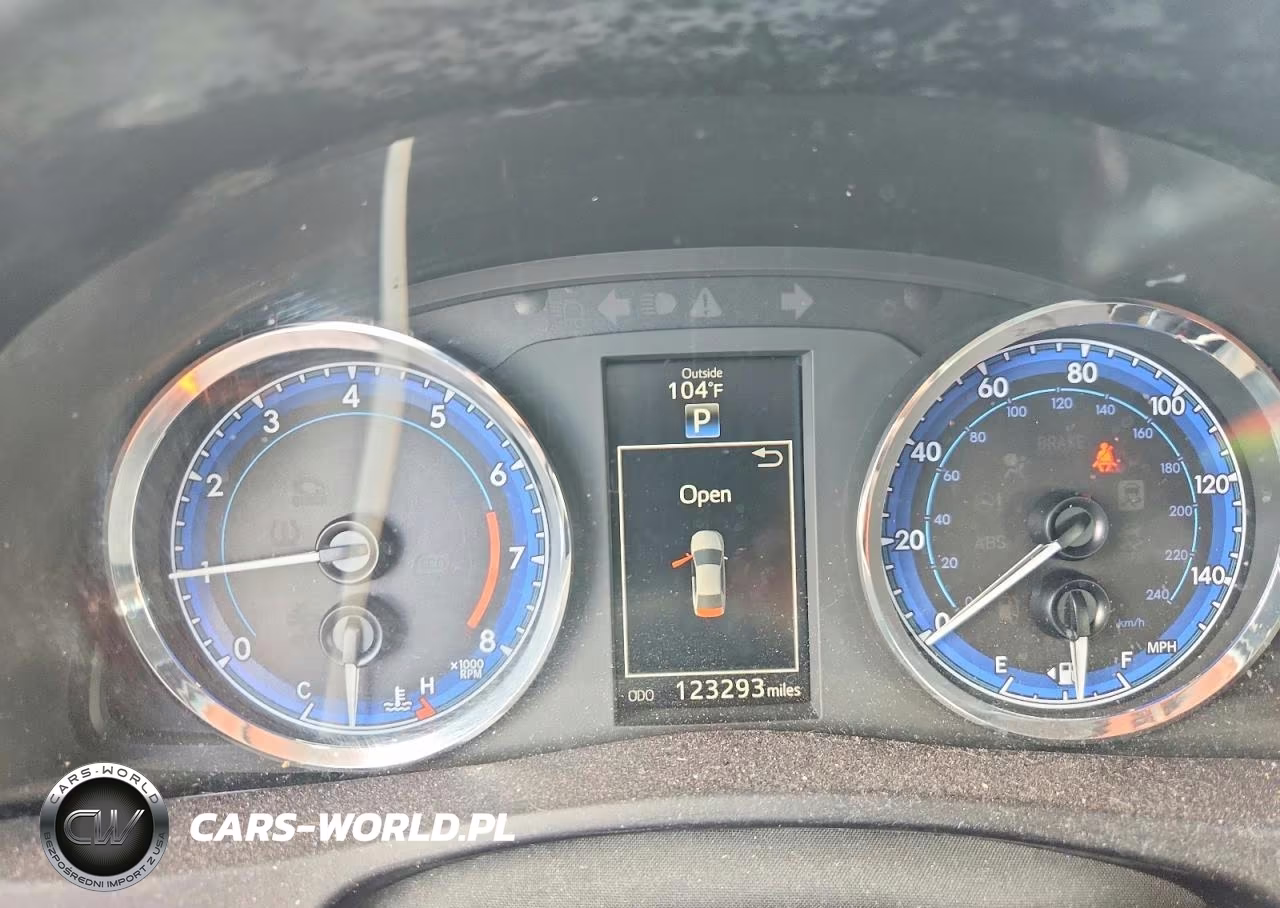 2017 Toyota Corolla Se VIN:5YFBURHEXHP629686 - 9