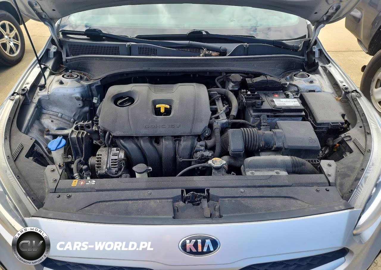 2019 Kia Forte Lxs VIN:3KPF24AD2KE104951 - 11