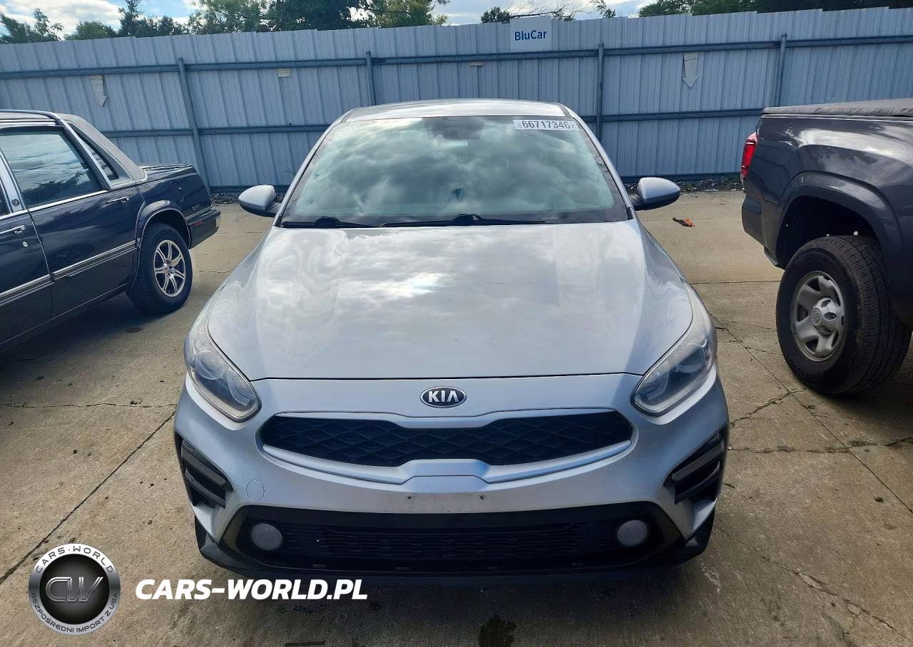 2019 Kia Forte Lxs VIN:3KPF24AD2KE104951 - 5