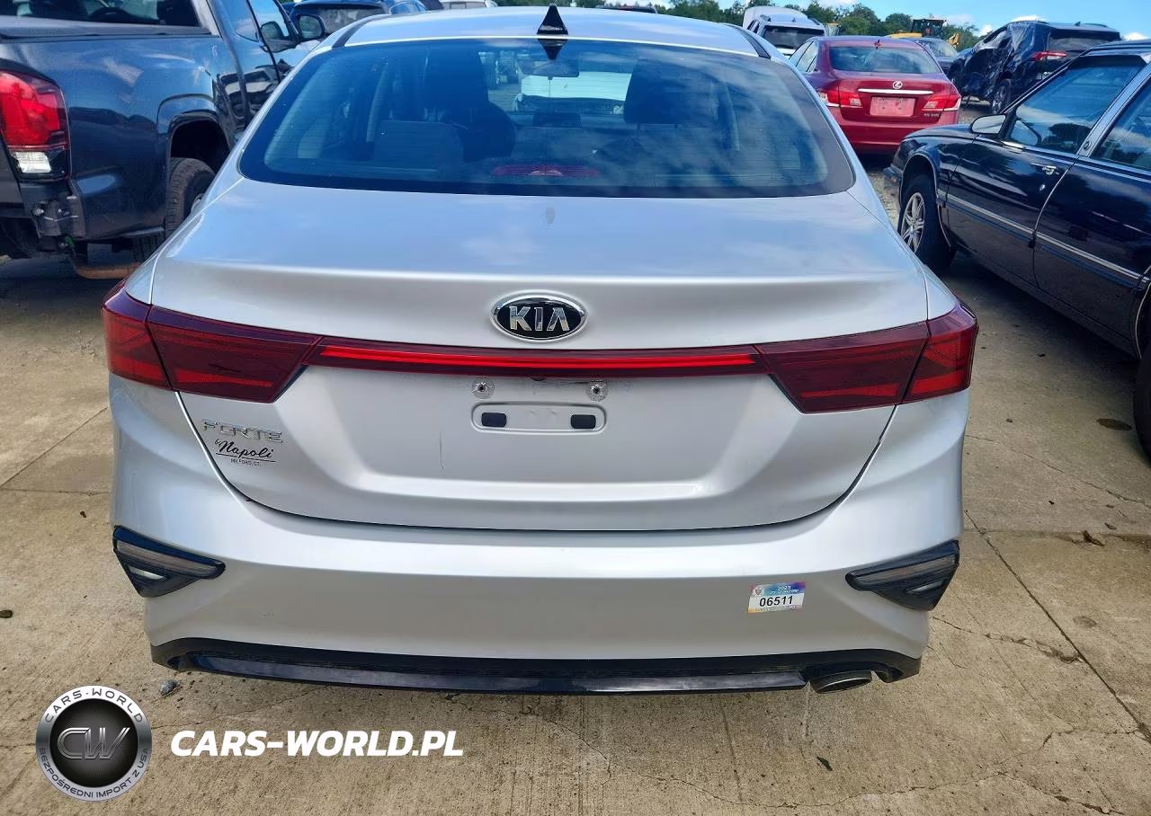 2019 Kia Forte Lxs VIN:3KPF24AD2KE104951 - 6